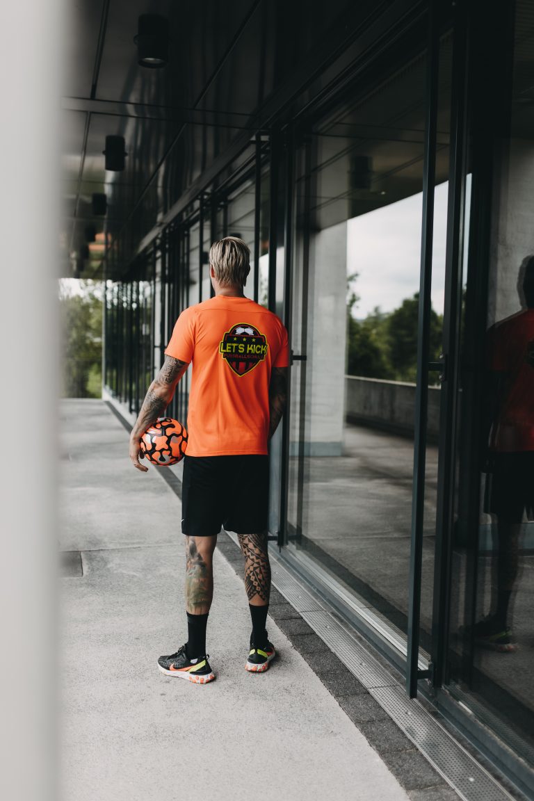 Lets Kick Fussballschule auf dem Sportplatz TSG Salach by Kai Gehring 22